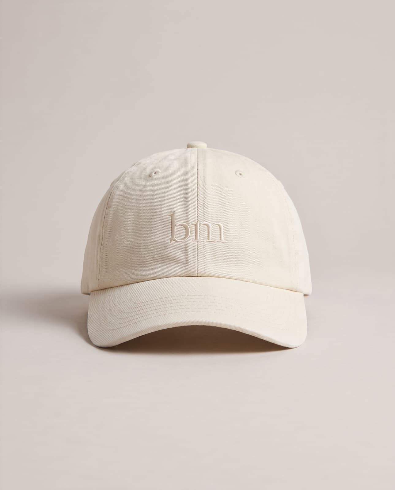 Dervio Cap · Cream