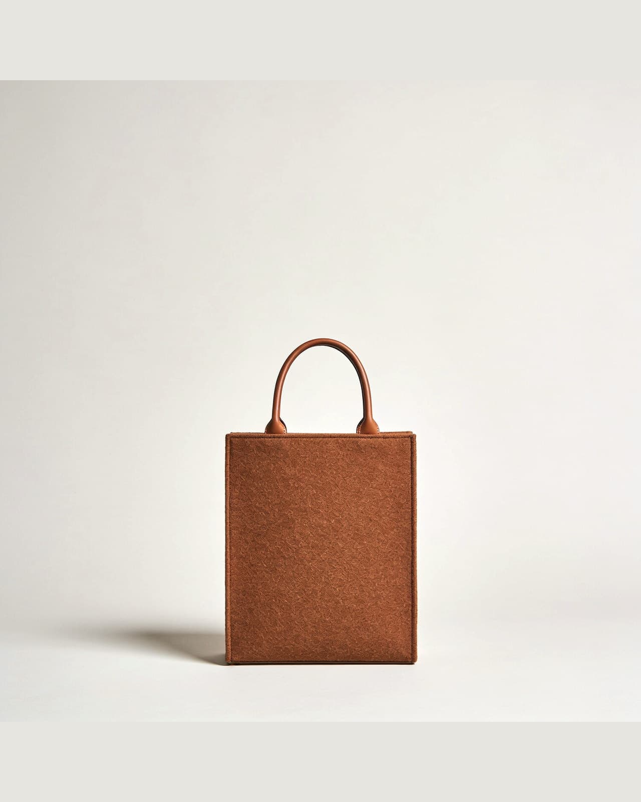 Cadenabbia Wool Bag · Sötétbarna