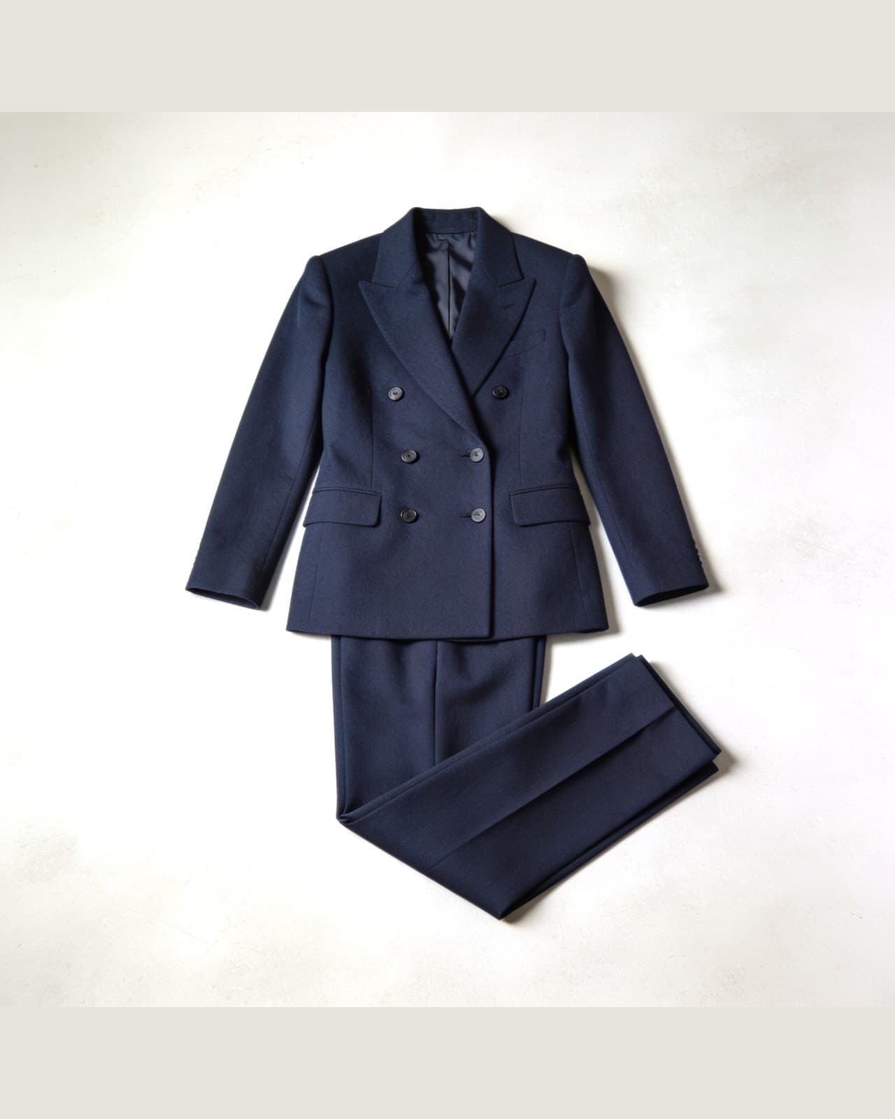 Dorio Double-Breasted Suit · Midnight navy