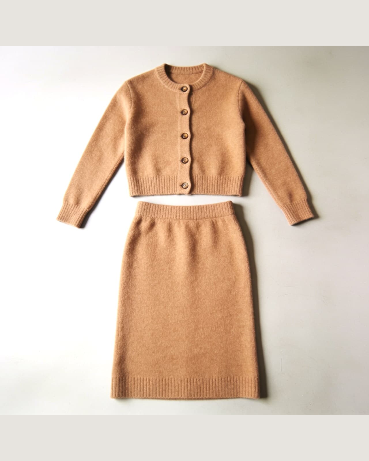 Lierna Knit Set · Velbloudí