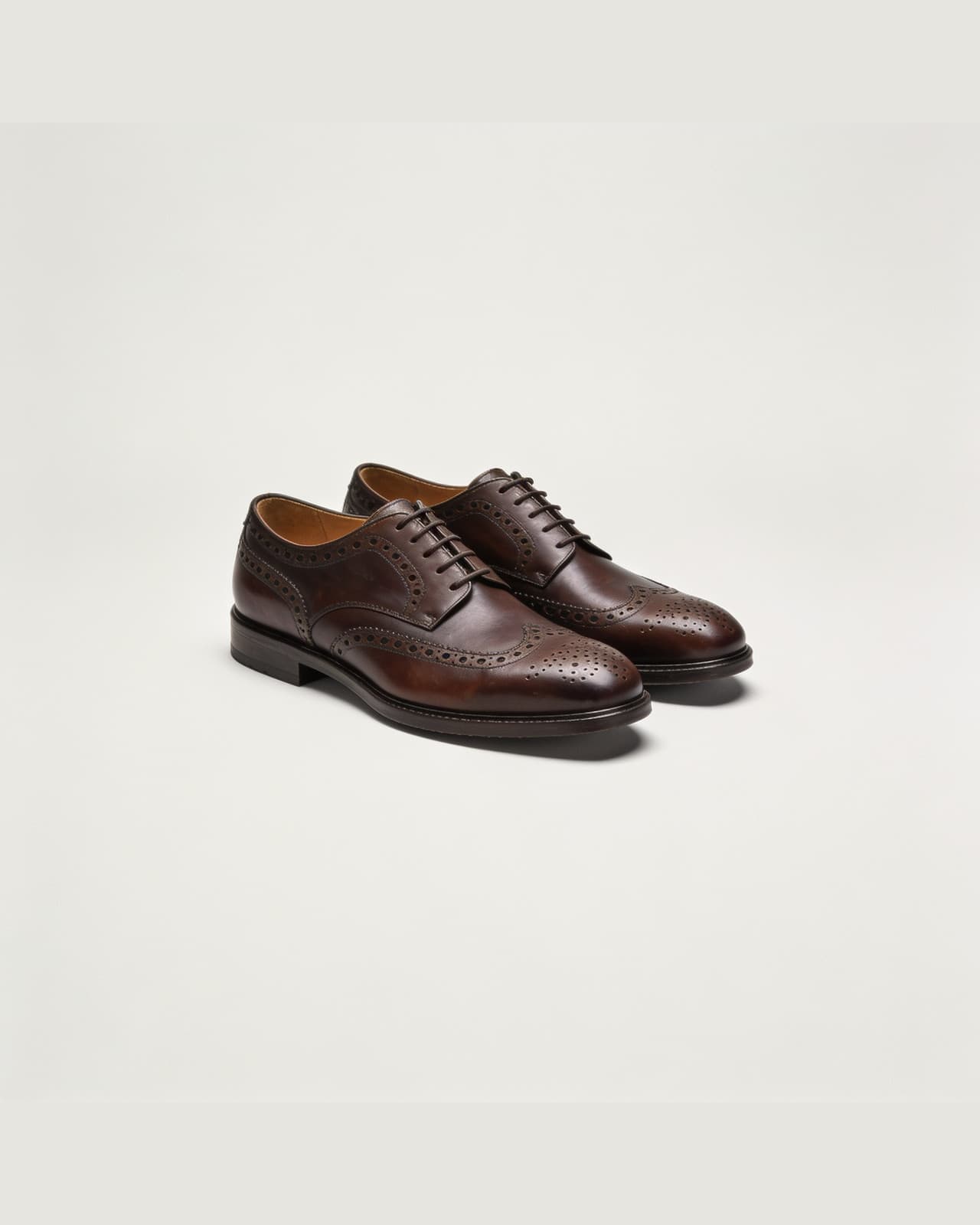Vestreno Brogue · Dark brown