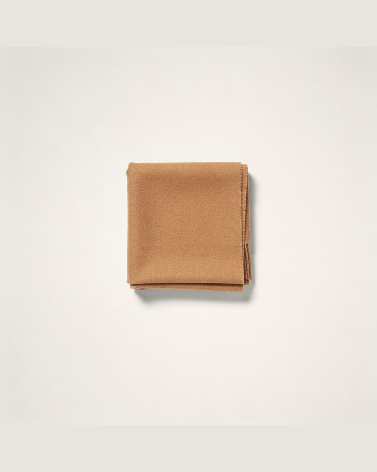 Narro Cashmere Scarf · Camel
