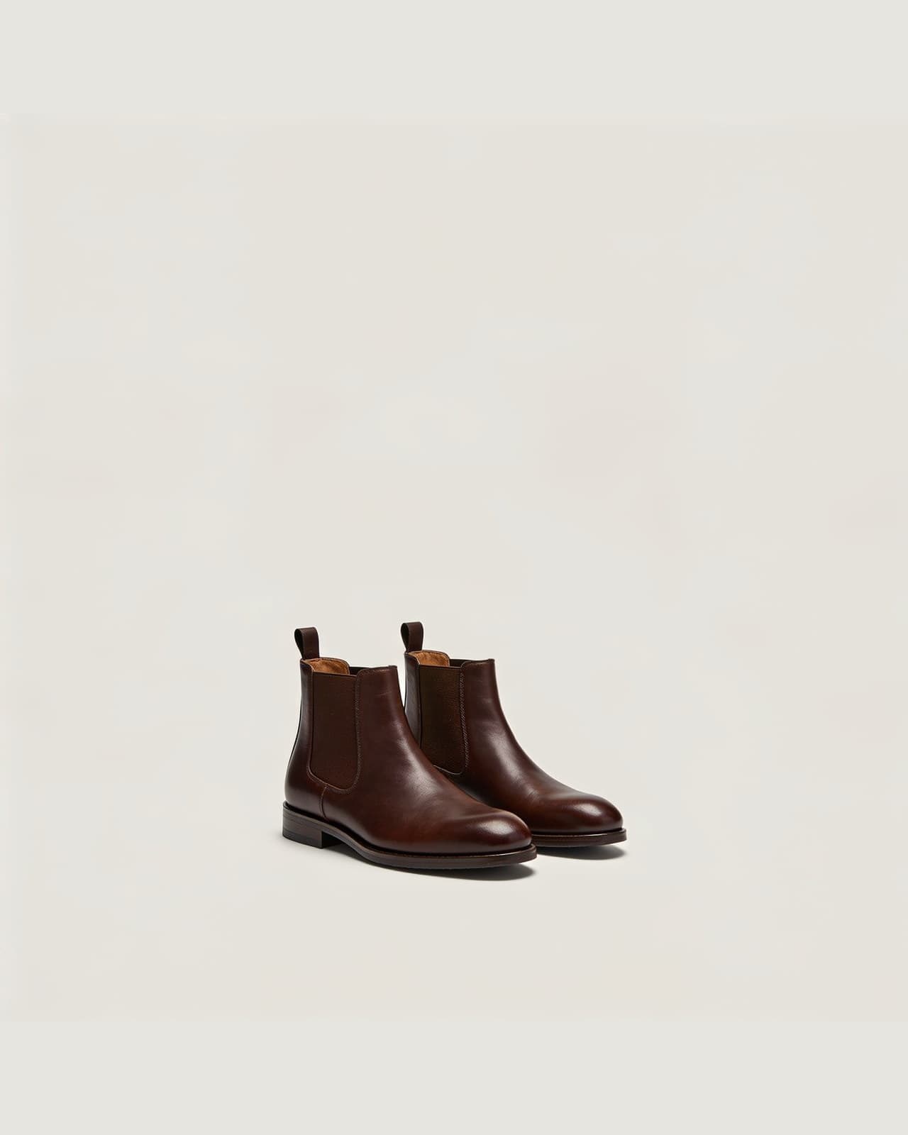 Sueglio Leather Chelsea Boot · Dark brown