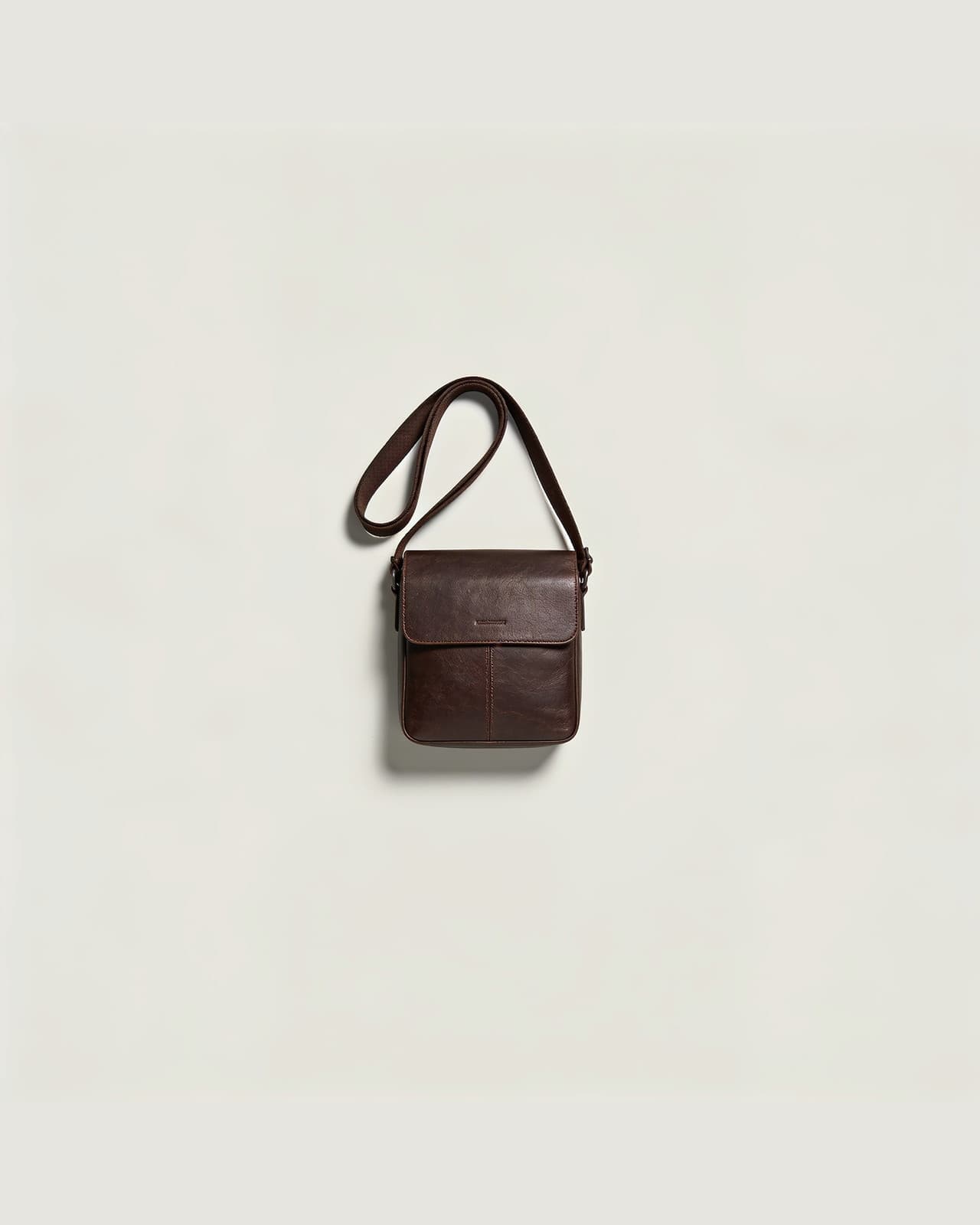 Stazzona Leather Satchel · Dark brown