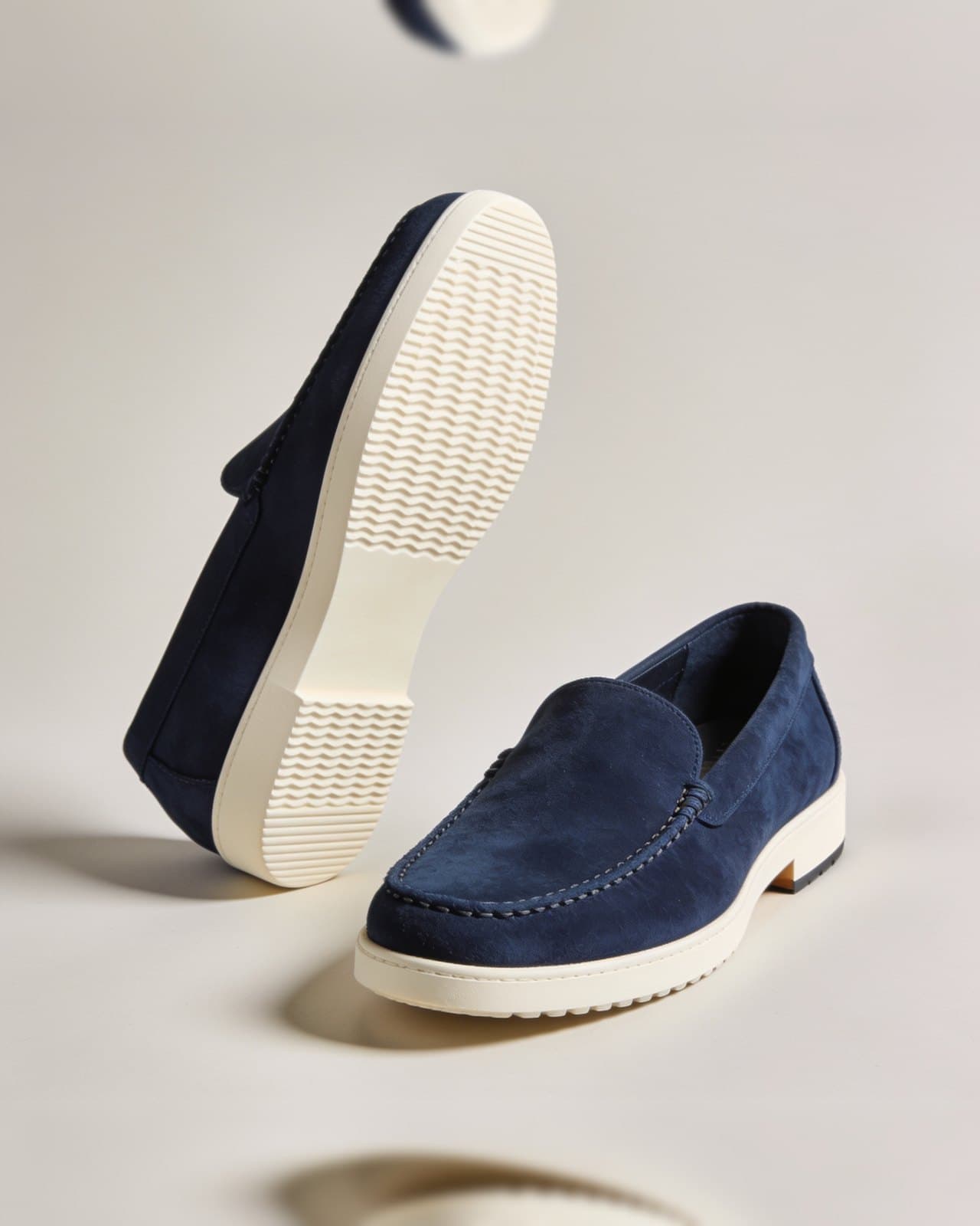 Varenna Walk Loafer · Navy