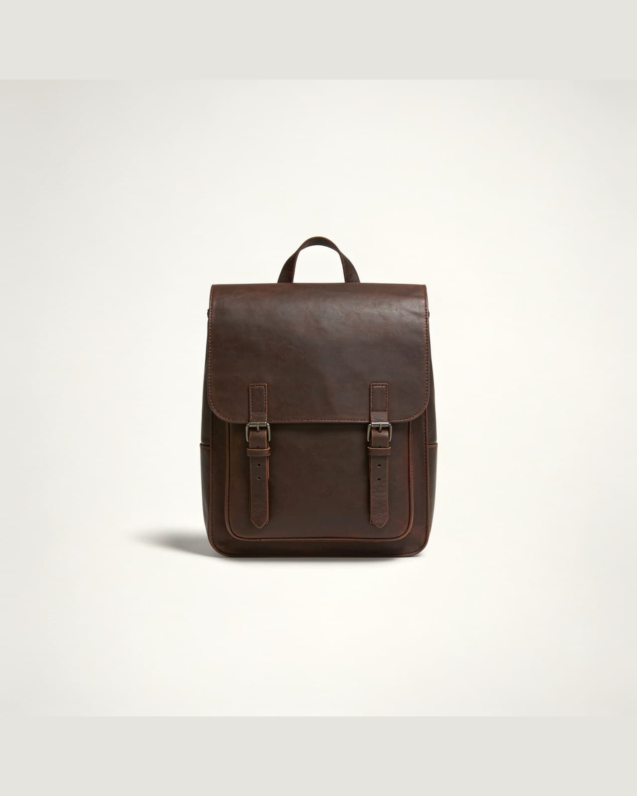 Dascio Leather Backpack · Dark brown